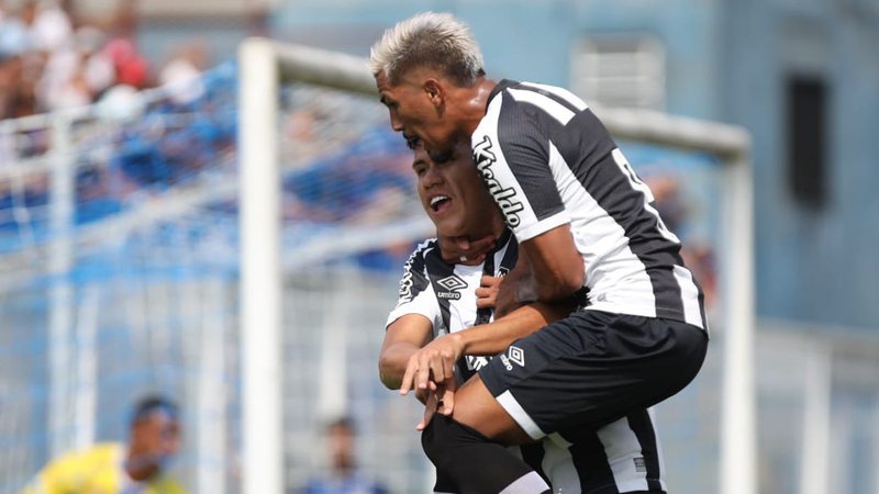 Santos vence o Água Santa no sufoco e se classifica na Copinha 2023