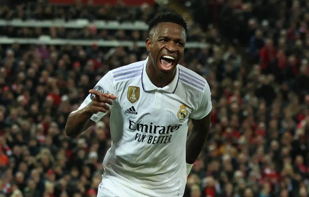 Coadjuvante de Benzema? O protagonista do Real Madrid hoje é Vinicius Junior