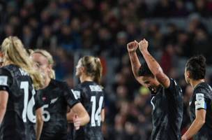 Nova Zelândia surpreende Noruega na abertura da Copa Feminina (Foto: R7)