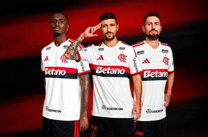 Flamengo lanca novo uniforme para a temporada 2026 (Foto: adidas)