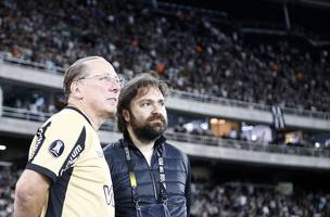 John Textor e Joao Paulo Magalhaes Lins, dono e presidente do Botafogo (Foto: Vitor Silva / Botafogo)