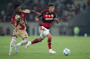 Carrascal em Flamengo x Independiente Medellin. (Foto: Jorge Rodrigues/AGIF)